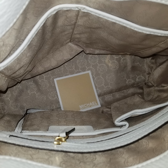 Michael Kors Large Micro Studs Hamilton Tote - Picture 3 of 8